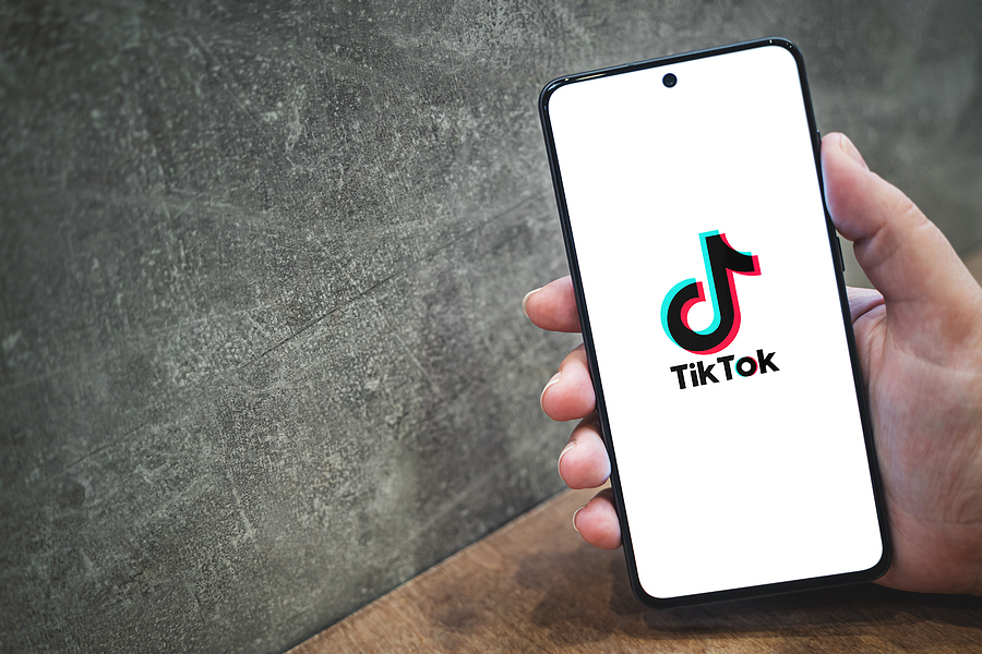 Cuentas de médicos que debes seguir en la red social tik tok